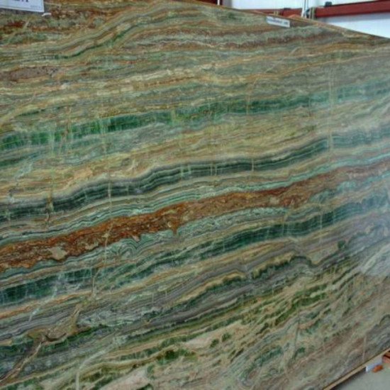 Emerald Onyx (veincut)