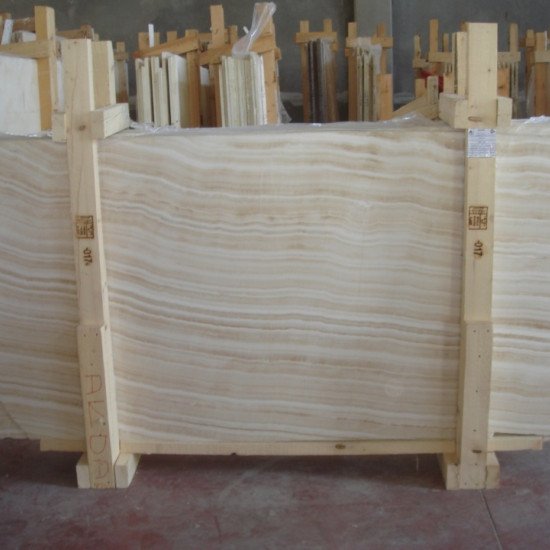 White Onyx (veincut)