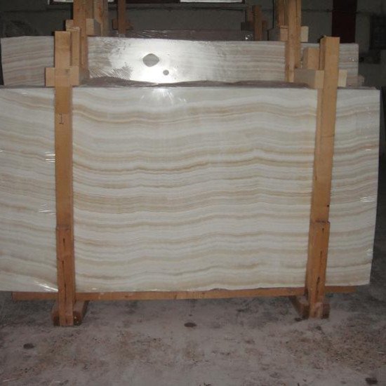 White Onyx (veincut)