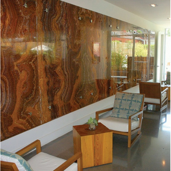 Red Onyx (veincut)